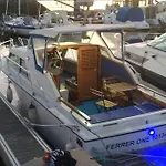 Cozy Boat In Nova Gaia, Porto Úszó hotel *
