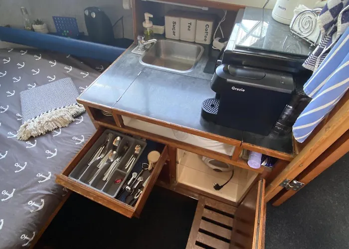 Cozy Boat In Nova Gaia, Porto بوتيل *