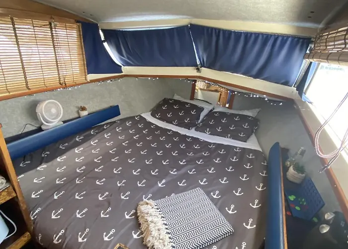 Cozy Boat In Nova Gaia, Porto بوتيل فيلا نوفا دي غايا