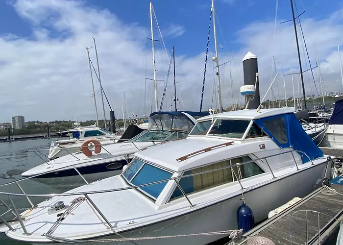 Ботель Cozy Boat In Nova Gaia, Porto