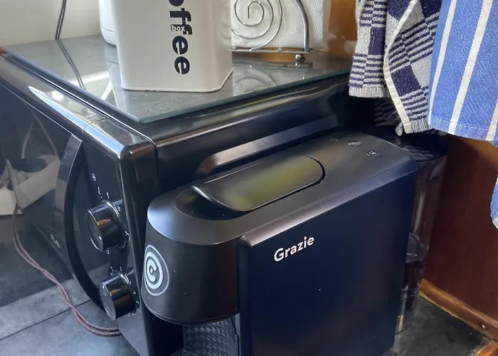 Cozy Boat In Nova Gaia, Porto *